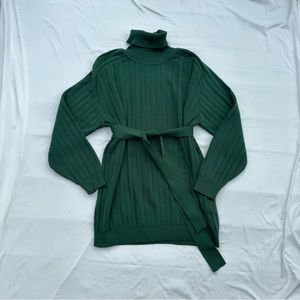 Women’s green turtleneck sweater